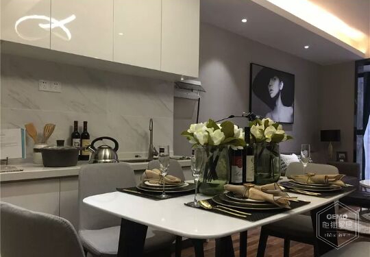 后现代餐厅设计